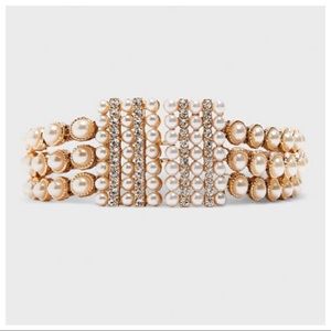 NWT. Zara Faux Pearl Belt.